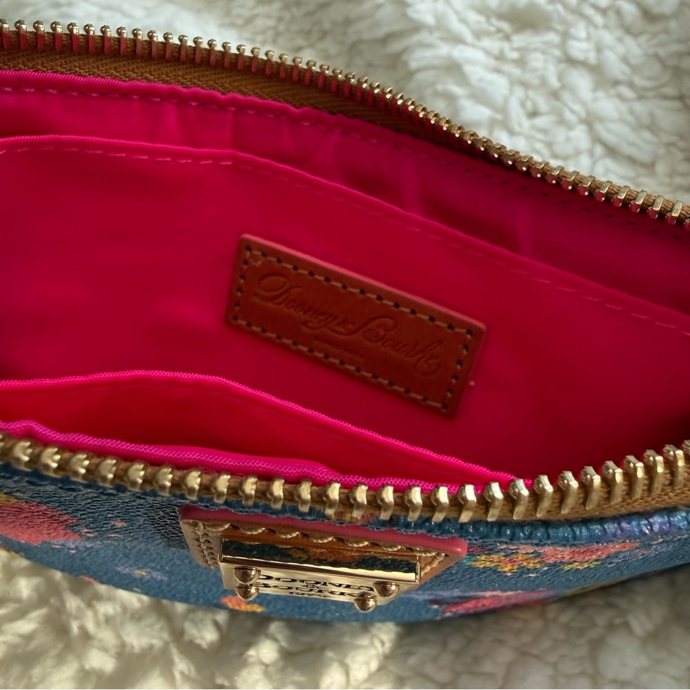 Dooney & Bourke Disney Minnie Mouse Wristlet - Picture 4 of 5